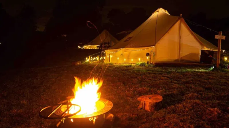 Best Places to Go Glamping in the Peak District 2024